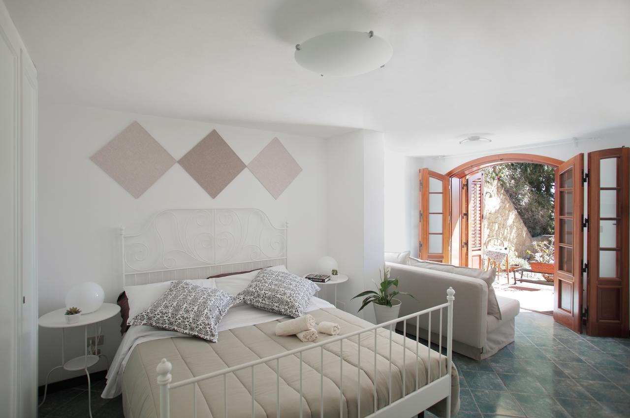 Residenza Terrazze Sul Mare Bed & Breakfast Santa Flavia Exterior photo
